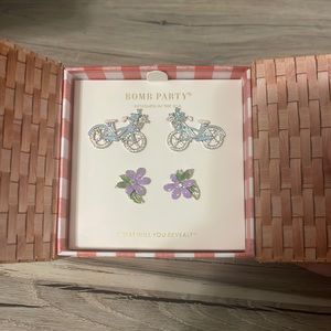 BP Market Fresh Bicycle & Flower Studs